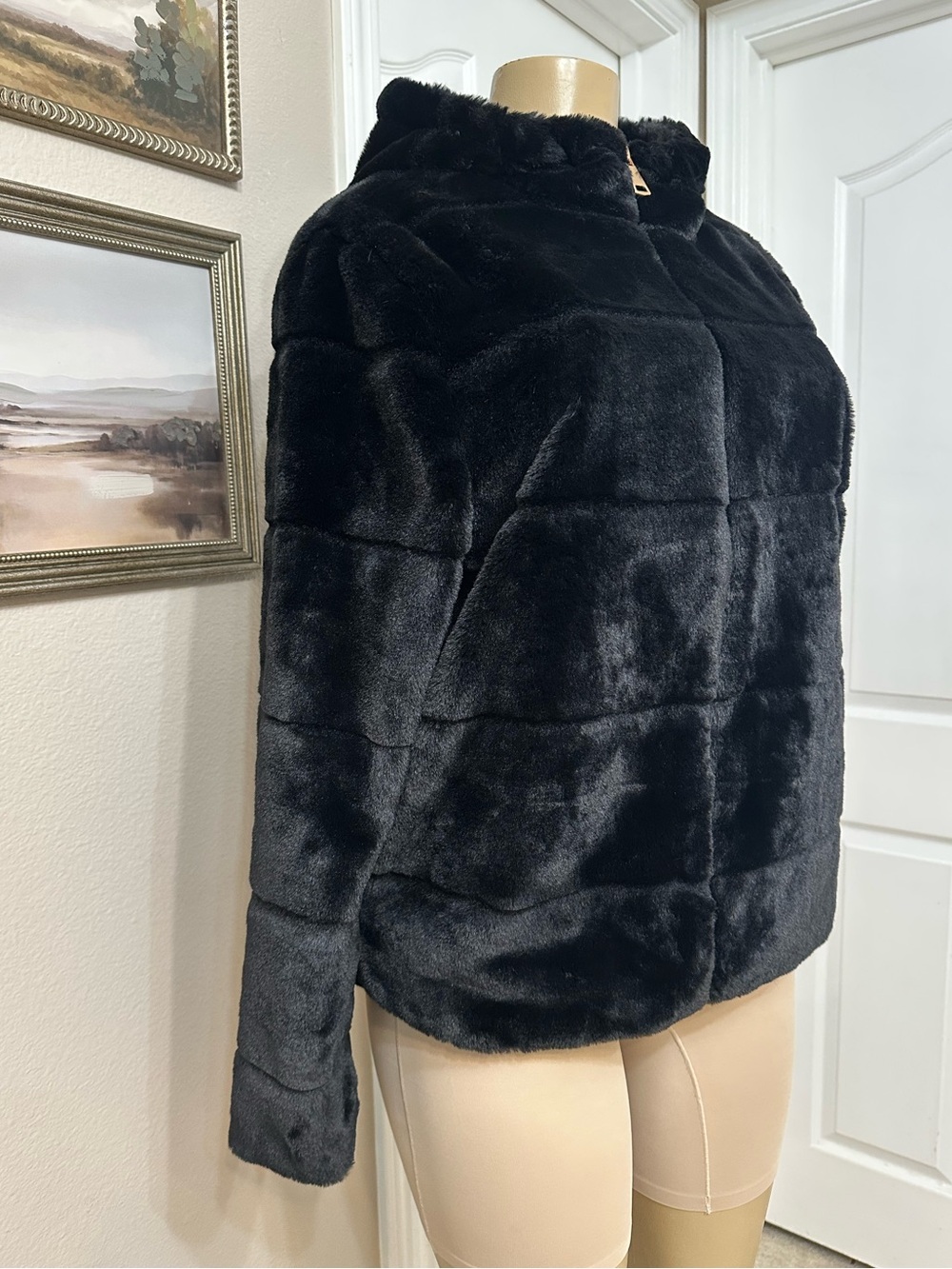 CI SONO Black Faux Fur Teddy Jacket with Quilted Panels and Hood